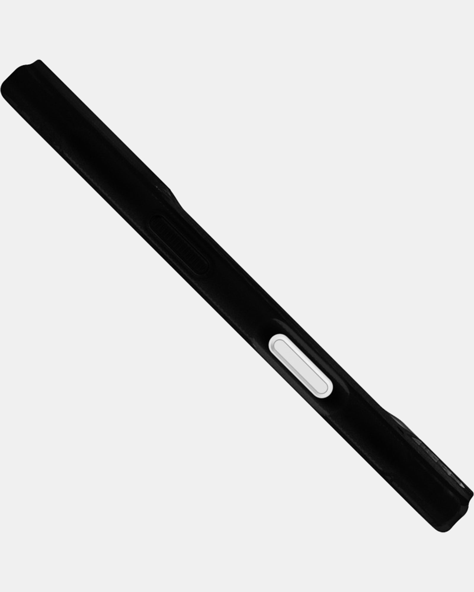 Tech21 EvoArmor w/MagSafe for iPhone 16 - Black